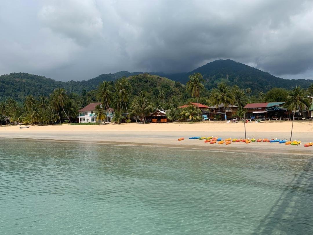 Tioman Santai Resort Kampong Juara Exterior photo